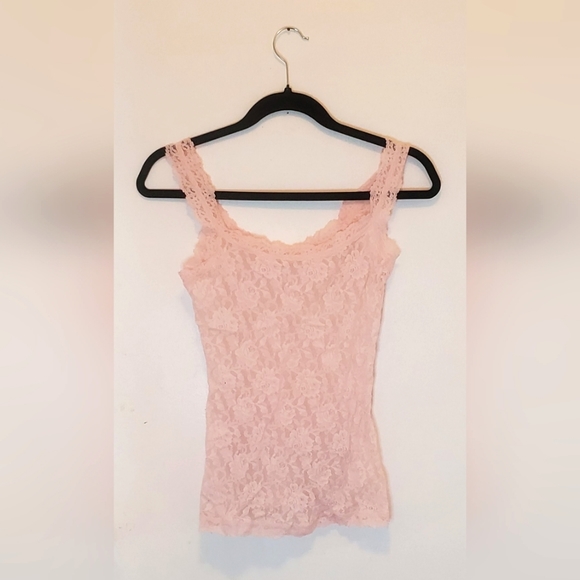 Flower lace tank top - Picture 1 of 3